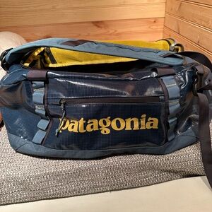 Patagonia 40L Black Hole Duffel Bag - Blue Backpack